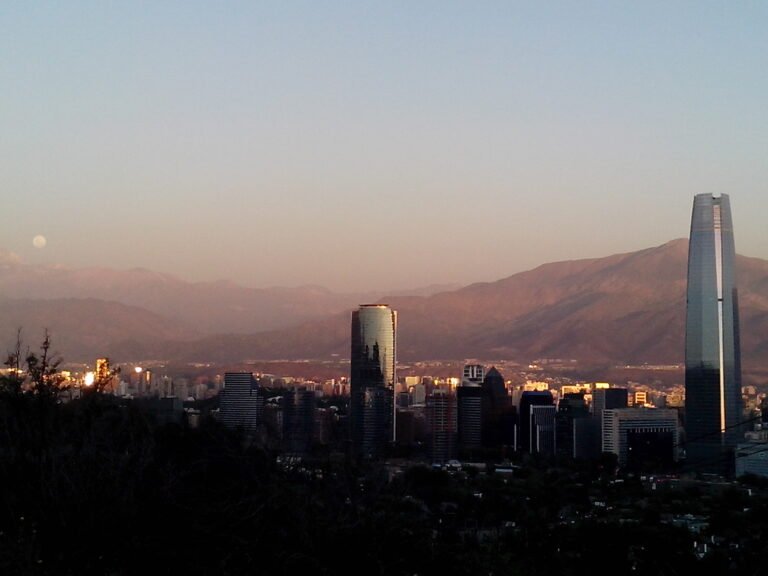 Cómo llegar al Cerro San Cristóbal por Pedro de Valdivia