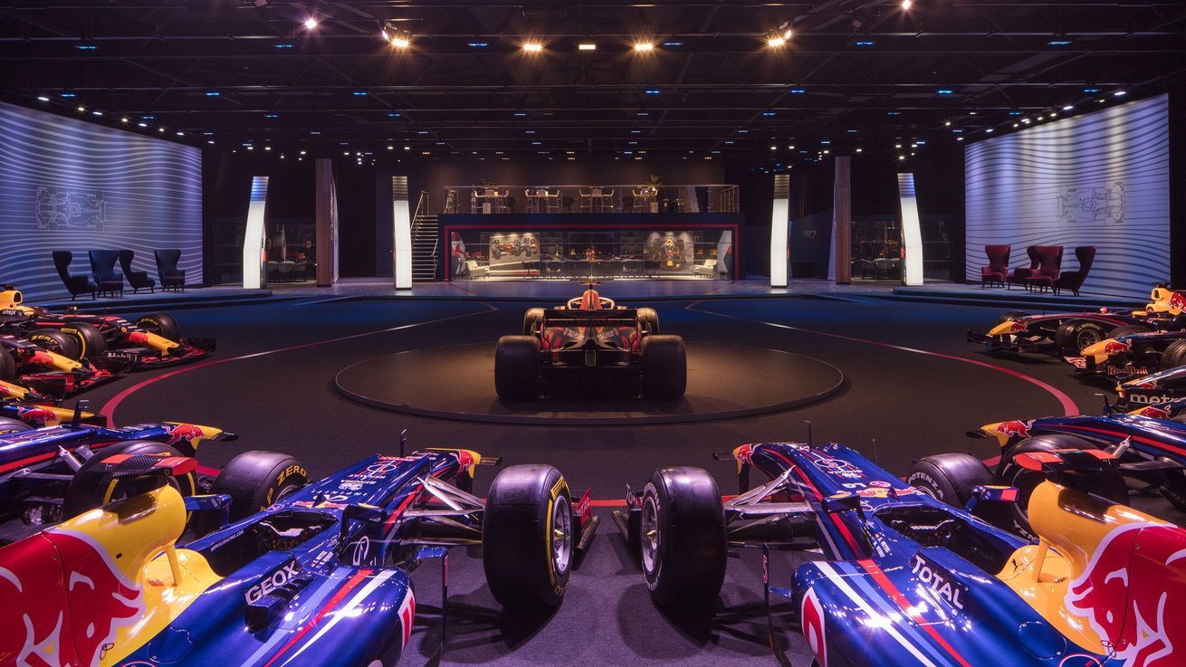 Interior del Museo de la F1 Red Bull