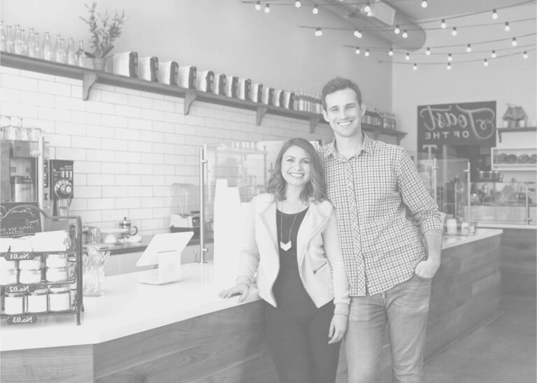 Cuánto gana una cafetería al mes en Chile