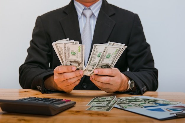 Cuánto debo ganar para estar en el 40% más vulnerable