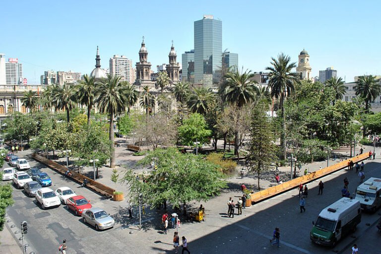 Quién creó la Plaza de Armas: Un viaje histórico en Chile