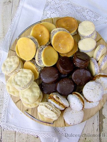 Dulces chilenos tradicionales en celebraciones folclóricas