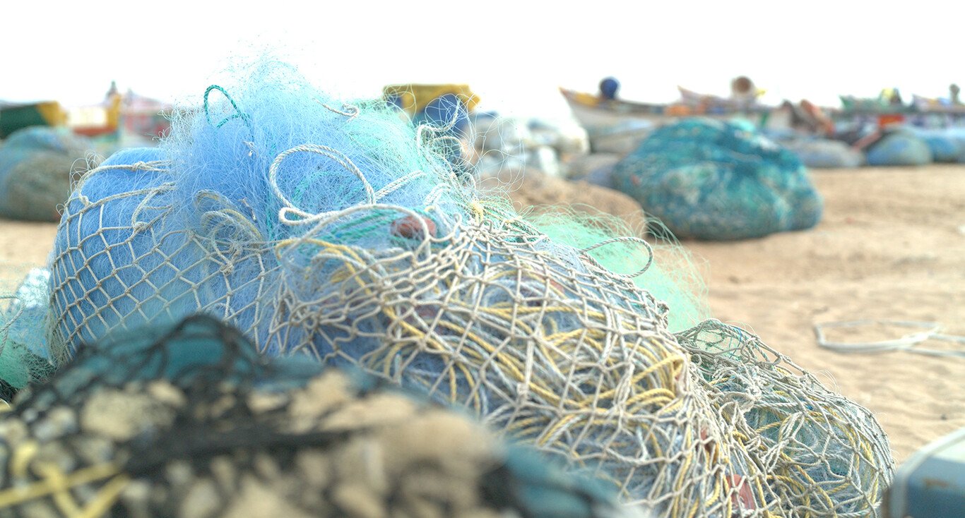 red de pesca artesanal en uso