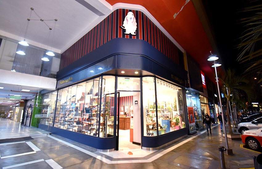 donde encontrar tiendas hush puppies en santiago centro