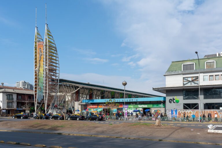 Cómo contactar a Tur Bus en el Terminal Alameda Santiago